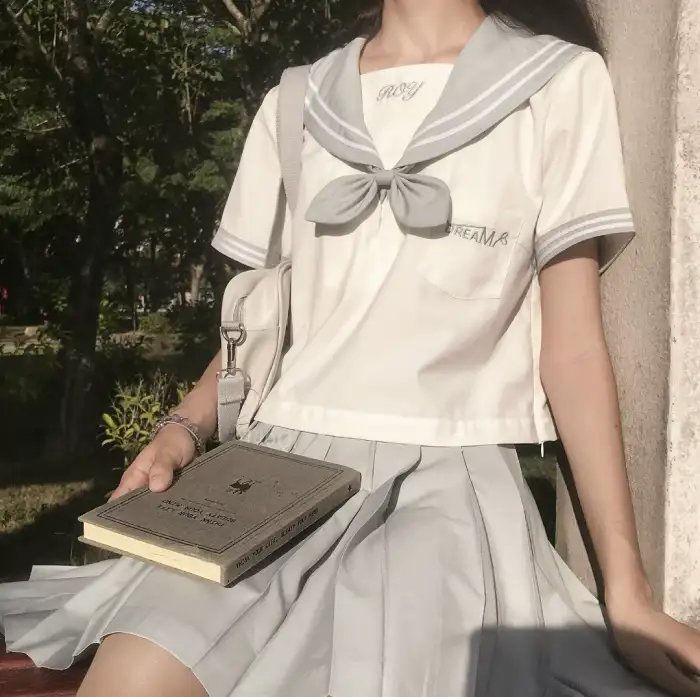 鲨鱼：风暴